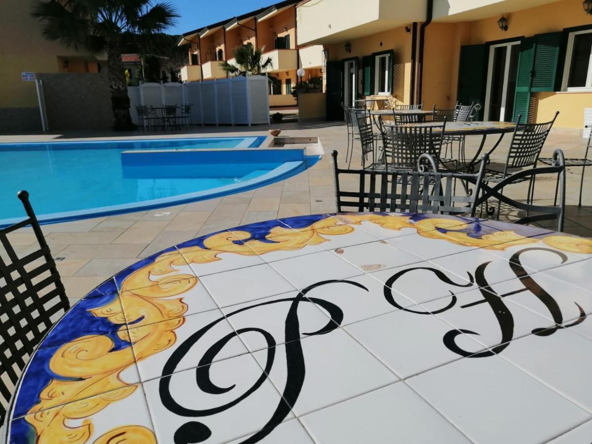 Conca Degli Dei Aparthotel เพสตุม ภายนอก รูปภาพ